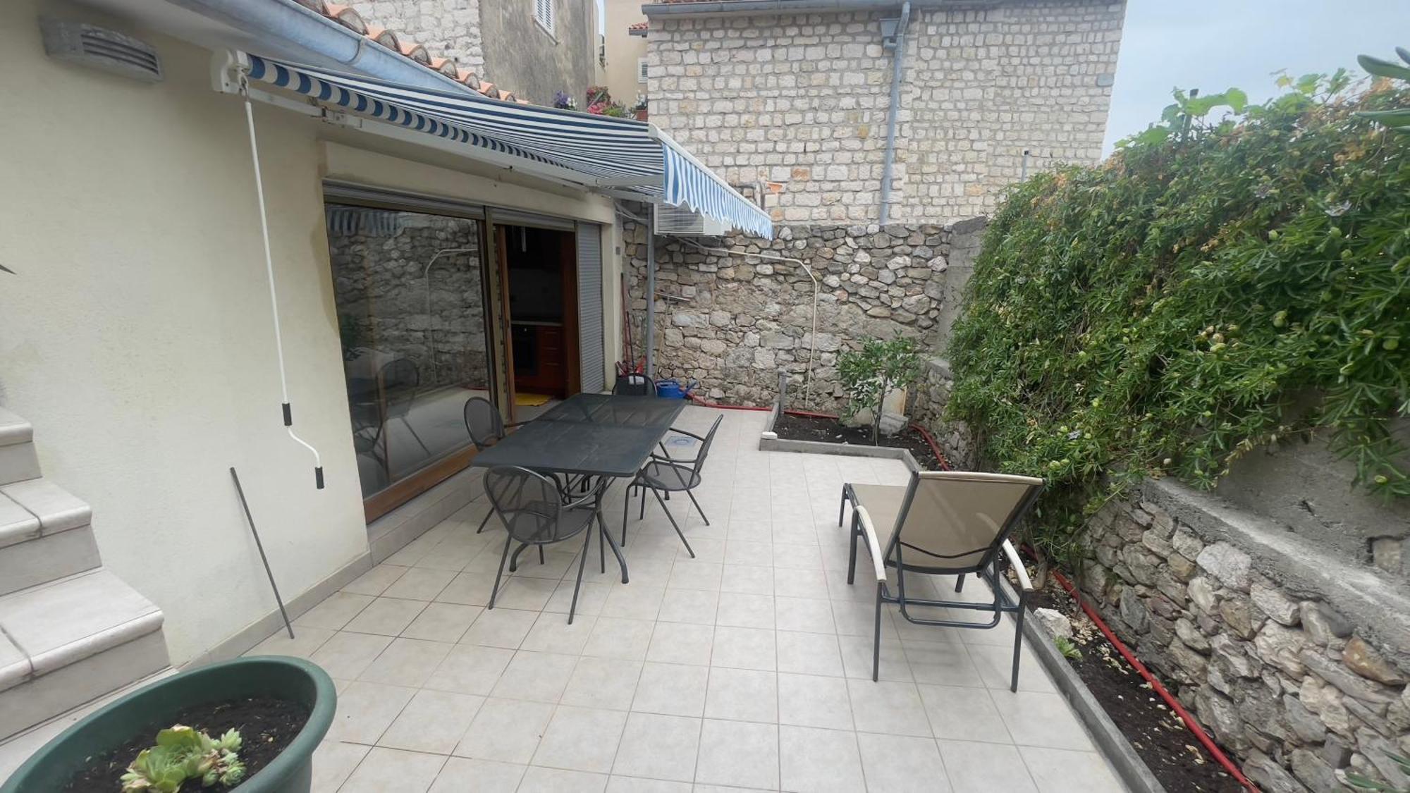 Arbe Downtown Rab Town Exterior foto